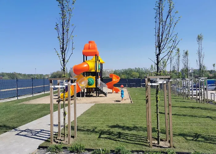 Bormik, 150m Od Plazy, Basen